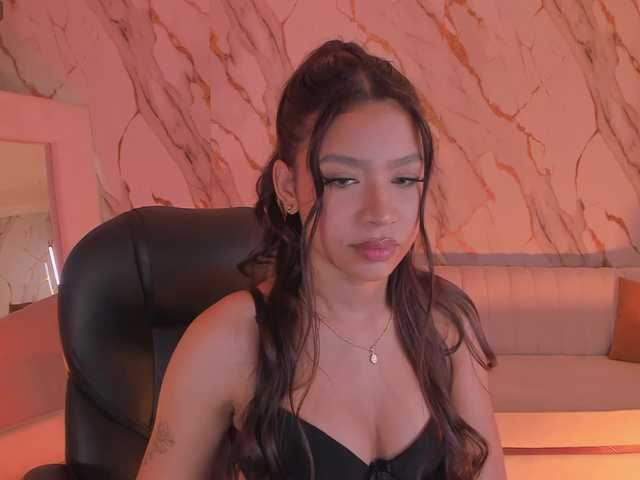 SophieHouston live webcam show