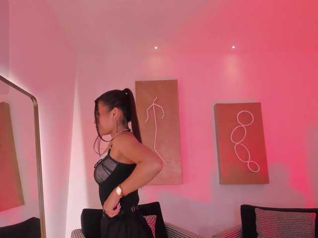 SophieHouston live cam on BongaCams