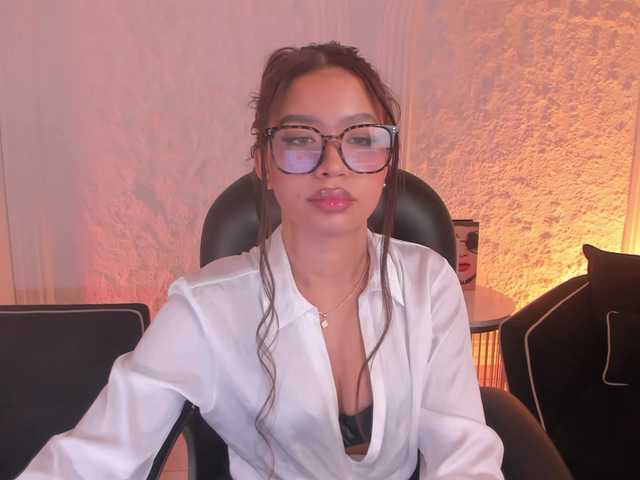 SophieHouston live cam on BongaCams