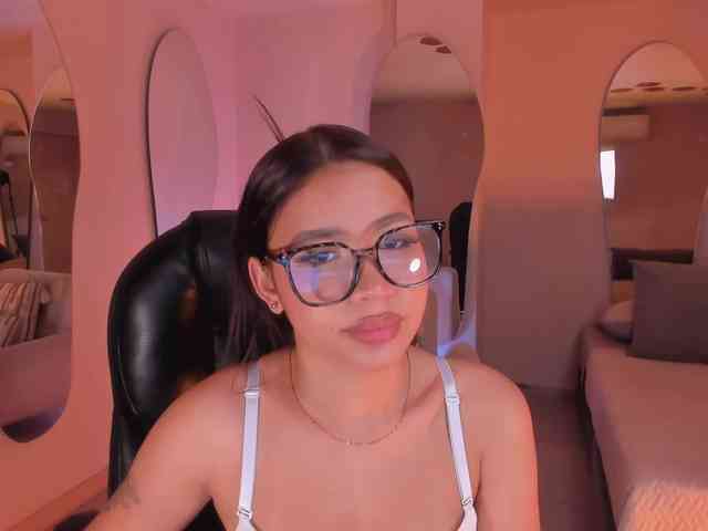 SophieHouston webcam