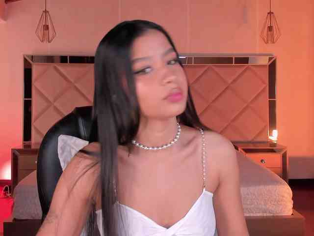 SophieHouston webcam