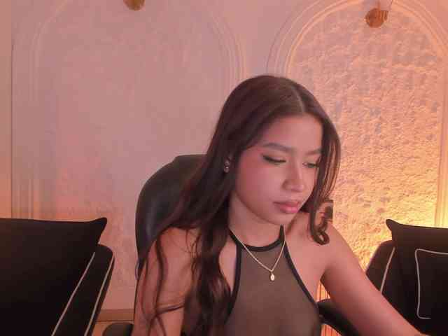 SophieHouston webcam