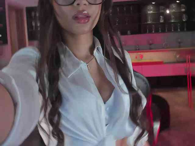 SophieHouston webcam