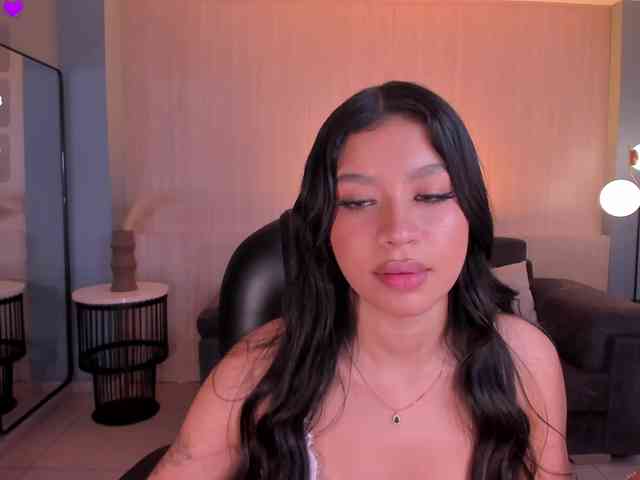 SophieHouston webcam