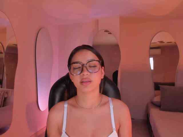 SophieHouston webcam