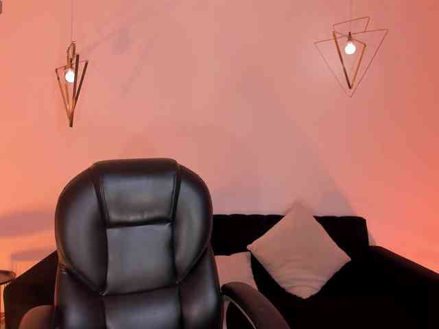 SophieHouston webcam
