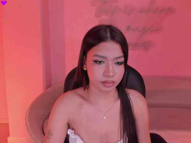 SophieHouston webcam