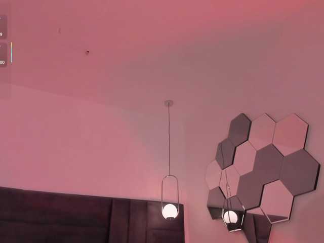 MilaLawrence live cam on BongaCams