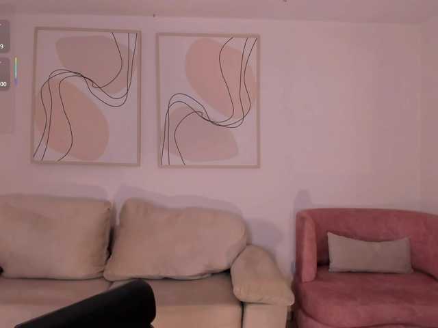 MilaLawrence live cam on BongaCams