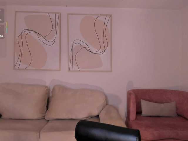 MilaLawrence live cam on BongaCams