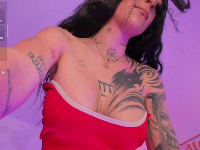 MilaLawrence's BongaCams show and profile