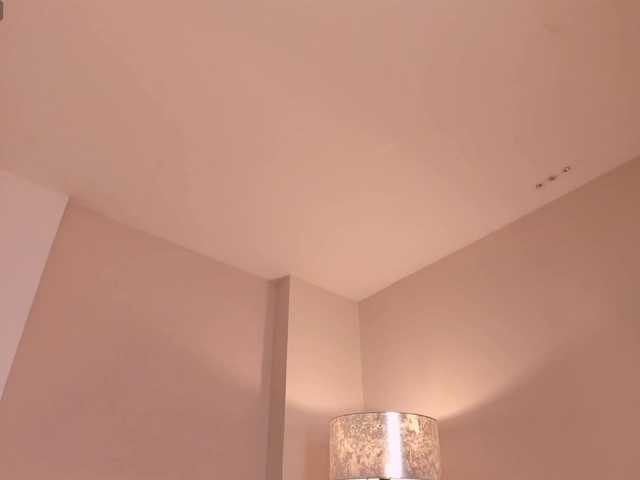 MilaLawrence webcam