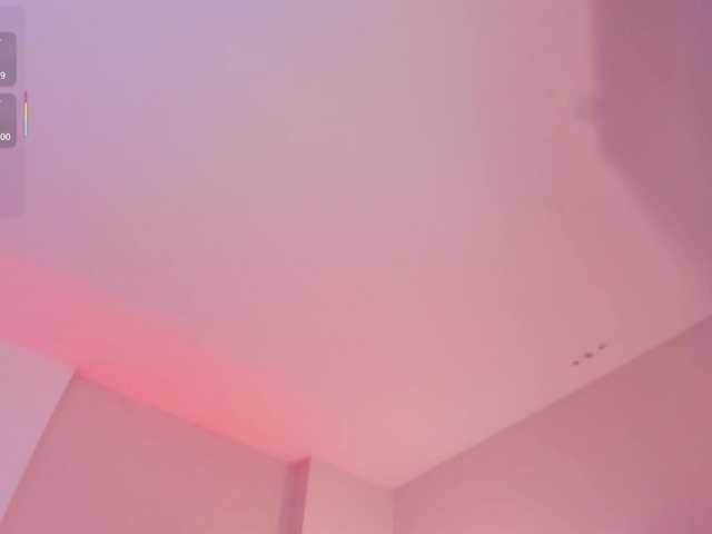 MilaLawrence live cam on BongaCams