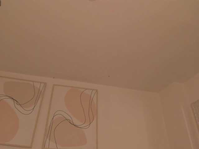 MilaLawrence live cam on BongaCams
