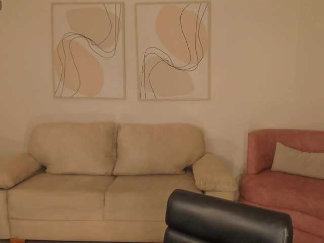 MilaLawrence live webcam show