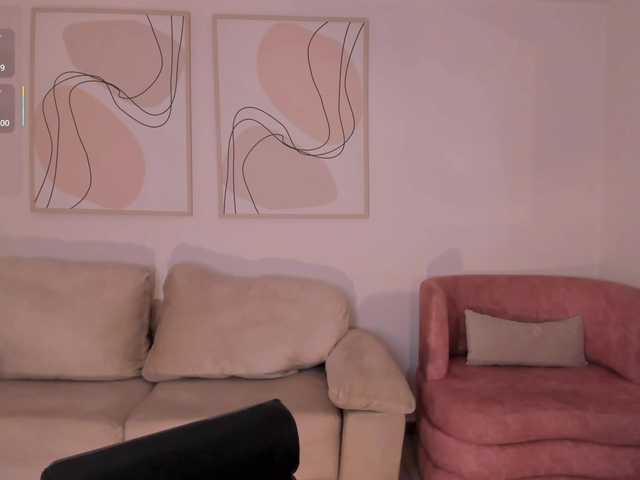 MilaLawrence live cam on BongaCams
