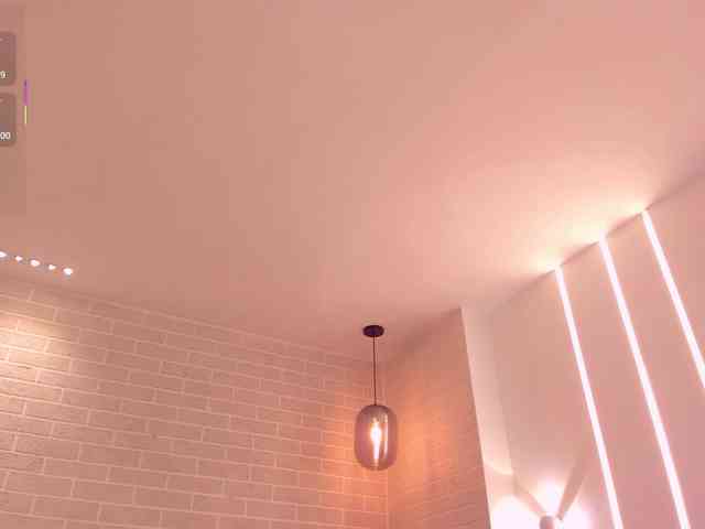 MilaLawrence webcam