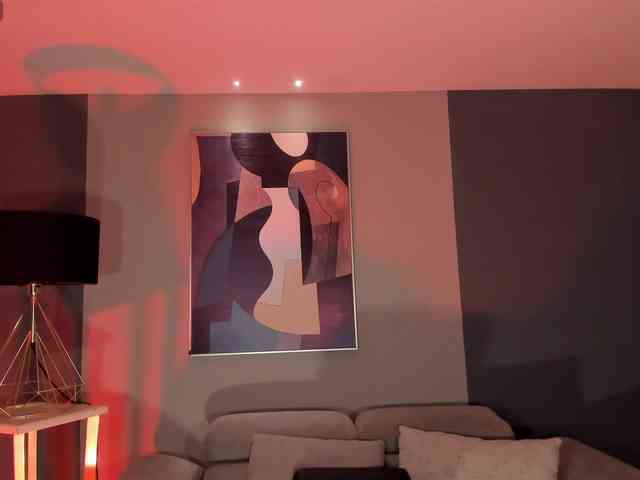 MilaLawrence webcam