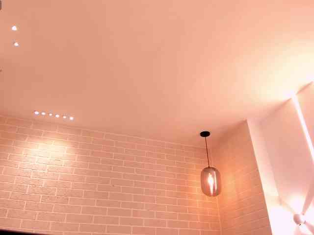 MilaLawrence webcam