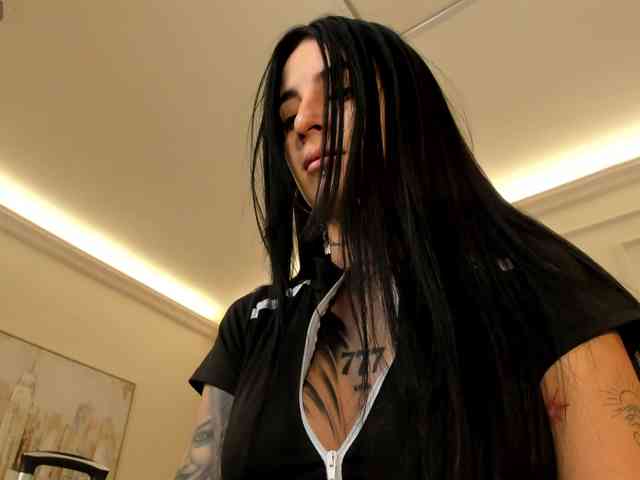 MilaLawrence Live Webcam on BongaCams