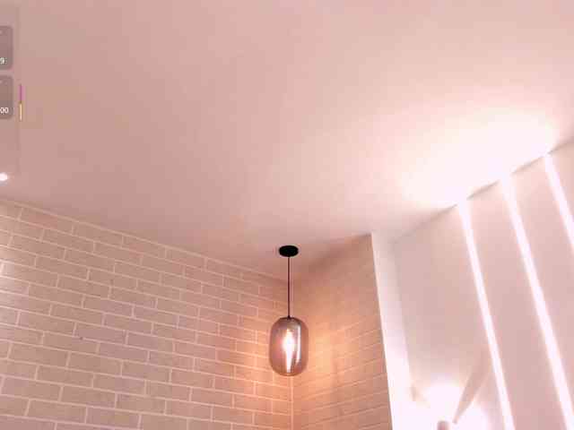 MilaLawrence webcam