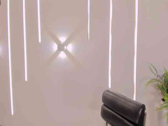 MilaLawrence webcam