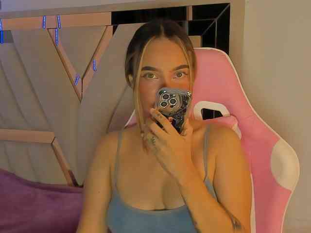 evelin-33 webcam