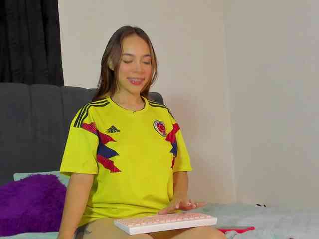 evelin-33 webcam