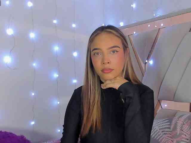 evelin-33 webcam