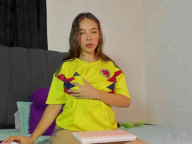 evelin-33 webcam