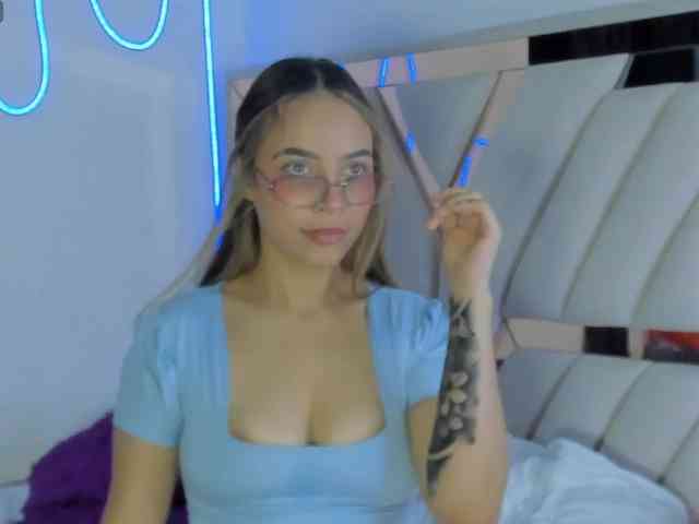 evelin-33 webcam