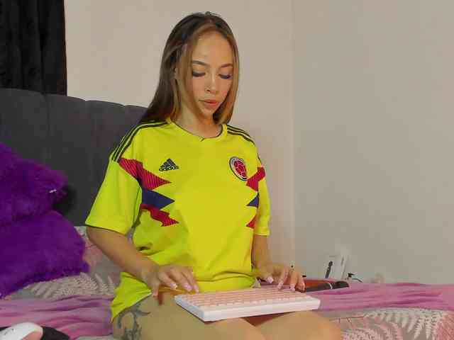 evelin-33 webcam