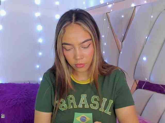 evelin-33 webcam