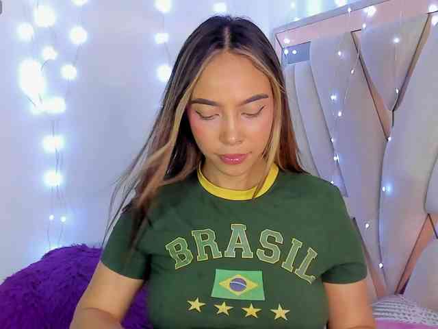 evelin-33 webcam
