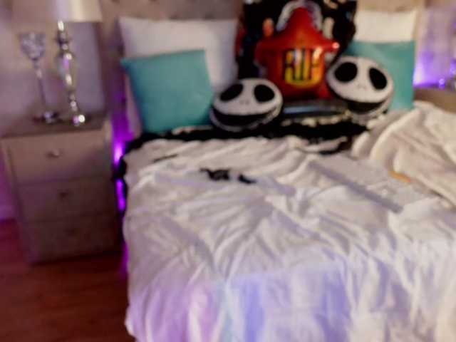 AnnaKarina live cam on BongaCams