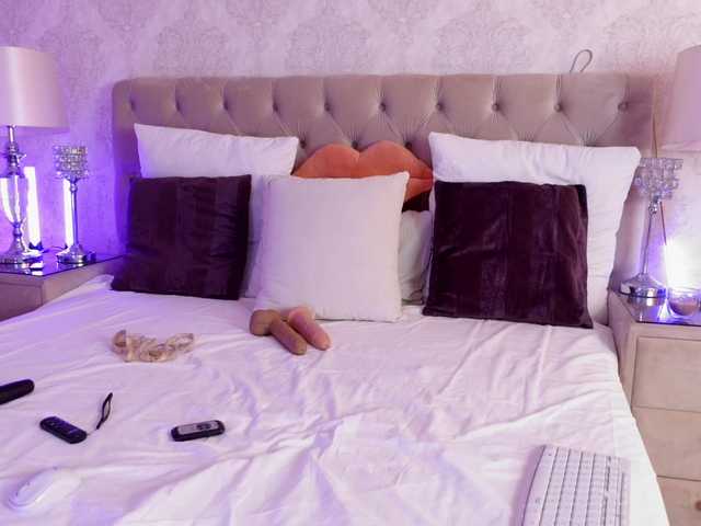 AnnaKarina live webcam show
