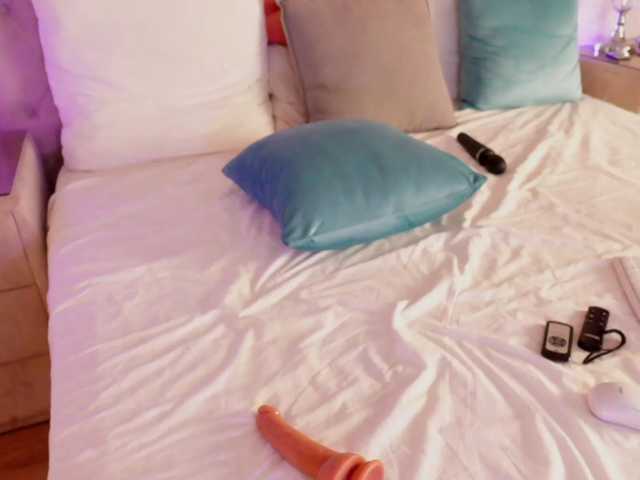 AnnaKarina live cam on BongaCams