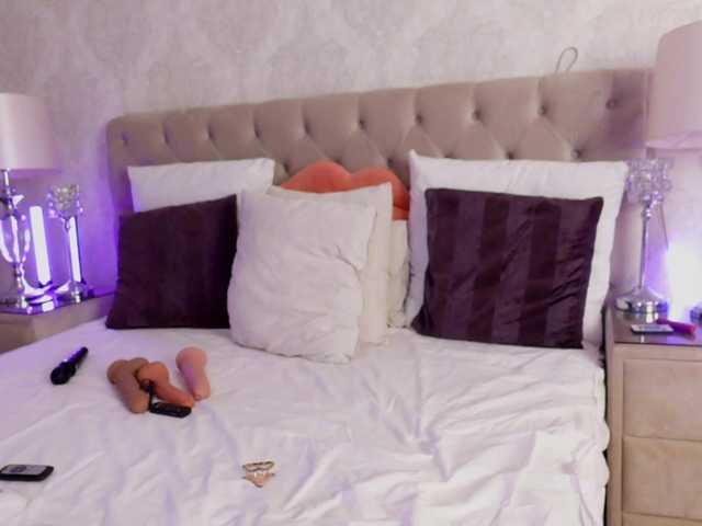 AnnaKarina live webcam show