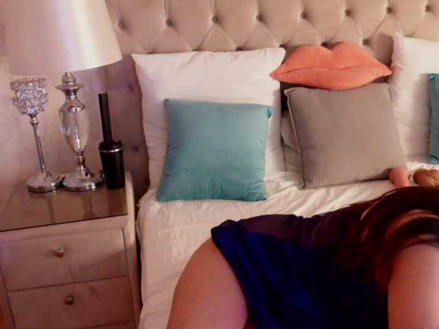 AnnaKarina live cam on BongaCams