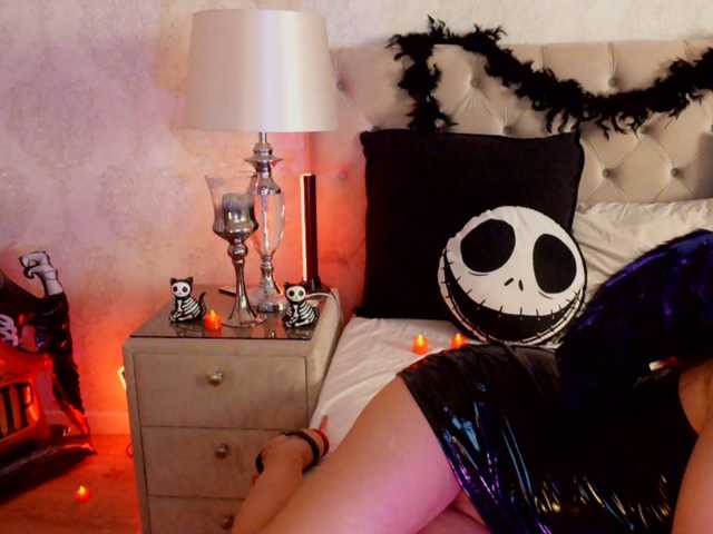 AnnaKarina live cam on BongaCams