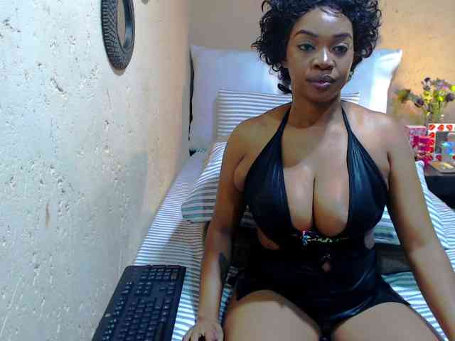 NughtySquirtAngel01 webcam