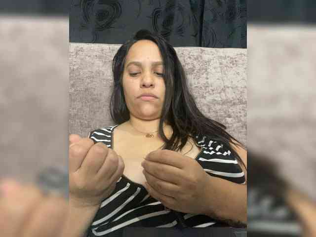 DulceGabyx webcam