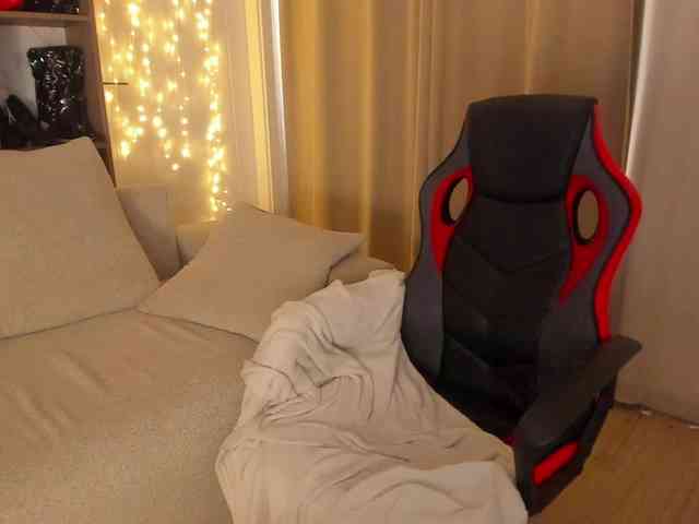 BonerBarbie webcam