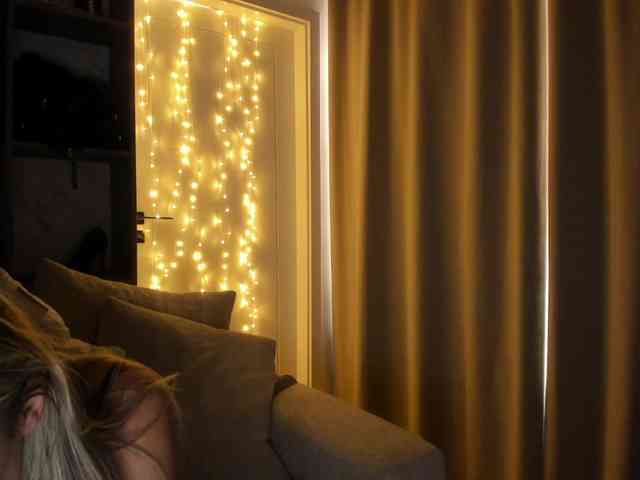 BonerBarbie webcam