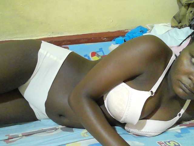 sexy-jenny's BongaCams show and profile