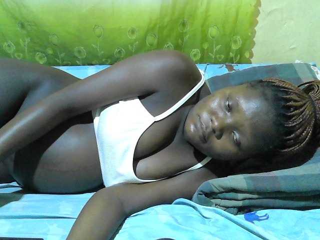 sexy-jenny live cam on BongaCams