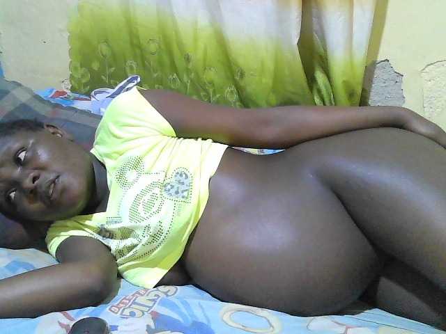 sexy-jenny live cam on BongaCams
