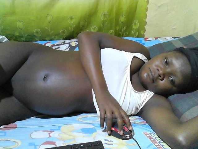 sexy-jenny live cam on BongaCams