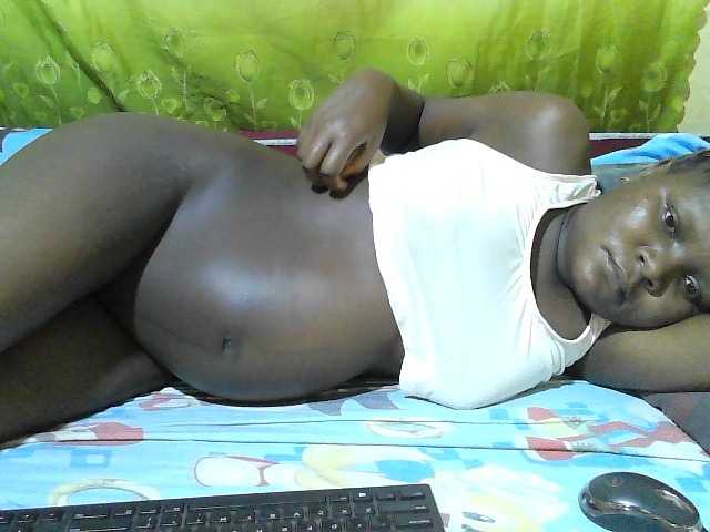 sexy-jenny live cam on BongaCams