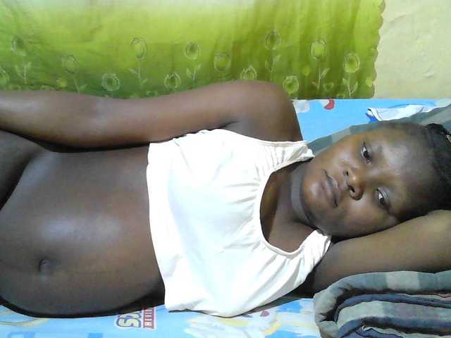 sexy-jenny live cam on BongaCams
